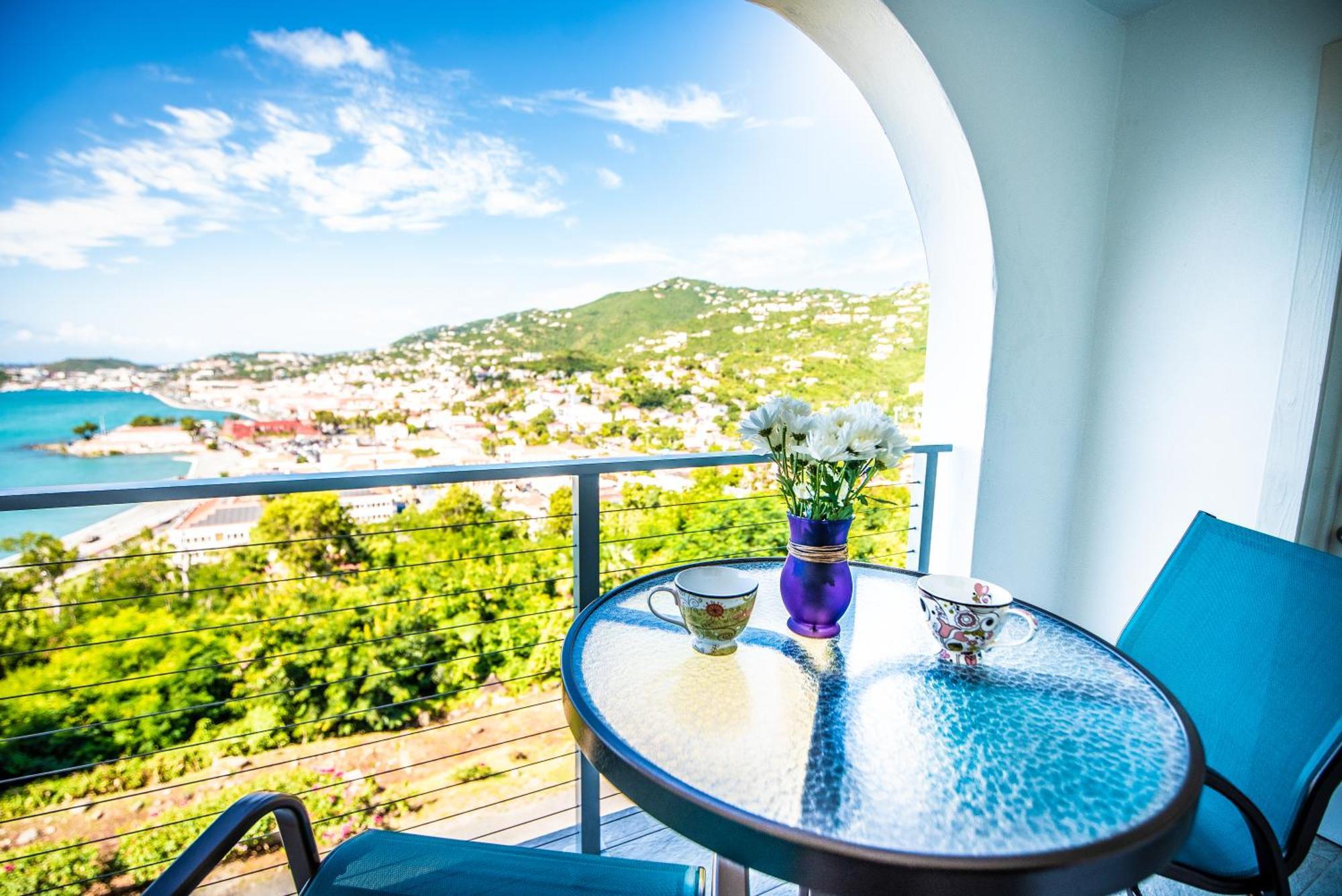 Hilltop Villas At Bluebeard'S Castle Charlotte Amalie Exterior photo